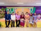 กิจกรรมหล่อเทียน และถวายเทียนพรรษา เนื่องในวันอาสาฬหบูชาและว ... Image 363
