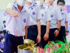 กิจกรรมหล่อเทียน และถวายเทียนพรรษา เนื่องในวันอาสาฬหบูชาและว ... Image 304
