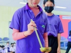กิจกรรมหล่อเทียน และถวายเทียนพรรษา เนื่องในวันอาสาฬหบูชาและว ... Image 311