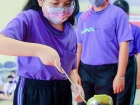 กิจกรรมหล่อเทียน และถวายเทียนพรรษา เนื่องในวันอาสาฬหบูชาและว ... Image 312