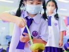 กิจกรรมหล่อเทียน และถวายเทียนพรรษา เนื่องในวันอาสาฬหบูชาและว ... Image 322