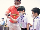 กิจกรรมหล่อเทียน และถวายเทียนพรรษา เนื่องในวันอาสาฬหบูชาและว ... Image 42