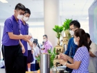 กิจกรรมหล่อเทียน และถวายเทียนพรรษา เนื่องในวันอาสาฬหบูชาและว ... Image 54