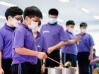กิจกรรมหล่อเทียน และถวายเทียนพรรษา เนื่องในวันอาสาฬหบูชาและว ... Image 140