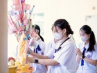 กิจกรรมหล่อเทียน และถวายเทียนพรรษา เนื่องในวันอาสาฬหบูชาและว ... Image 143