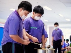 กิจกรรมหล่อเทียน และถวายเทียนพรรษา เนื่องในวันอาสาฬหบูชาและว ... Image 145
