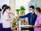 กิจกรรมหล่อเทียน และถวายเทียนพรรษา เนื่องในวันอาสาฬหบูชาและว ... Image 187