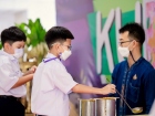 กิจกรรมหล่อเทียน และถวายเทียนพรรษา เนื่องในวันอาสาฬหบูชาและว ... Image 223