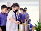 กิจกรรมหล่อเทียน และถวายเทียนพรรษา เนื่องในวันอาสาฬหบูชาและว ... Image 233