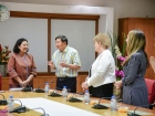 การประชุมปรึกษาหารือและเยี่ยมชมโรงเรียนของผู้บริหารจาก Whang ... Image 3