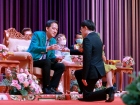 พิธีมอบประกาศนียบัตรแก่ผู้สำเร็จการศึกษา ตามหลักสูตรการศึกษา ... Image 95