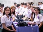 พิธีมอบประกาศนียบัตรแก่ผู้สำเร็จการศึกษา ตามหลักสูตรการศึกษา ... Image 242