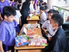 นักเรียนระดับชั้น ป.3 เรียนรู้ผ่านกิจกรรม “ตลาดนัดลอยฟ้า” Image 16