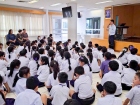 นักเรียนระดับชั้น ป.3 เรียนรู้ผ่านกิจกรรม “ตลาดนัดลอยฟ้า” Image 6