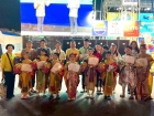 นักเรียนร่วมแสดงโขน เนื่องในงานนมัสการพระพุทธสิหิงค์ และงานม ... Image 10