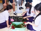บรรยากาศการทำพานไหว้ครู ปีการศึกษา 2568 Image 159