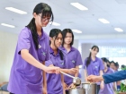 กิจกรรมหล่อเทียน เนื่องในวันอาสาฬหบูชาและวันเข้าพรรษา ประจำป ... Image 32