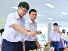 กิจกรรมหล่อเทียน เนื่องในวันอาสาฬหบูชาและวันเข้าพรรษา ประจำป ... Image 160