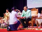 พิธีมอบเครื่องหมายเชิดชูเกียรติ และทุนนักกีฬาดีเด่น ประจำปีก ... Image 100