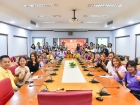 พิธีมอบประกาศนียบัตรแก่ครอบครัวเจ้าภาพ โครงการแลกเปลี่ยนการศ ... Image 103