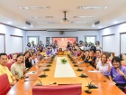 พิธีมอบประกาศนียบัตรแก่ครอบครัวเจ้าภาพ โครงการแลกเปลี่ยนการศ ... Image 104