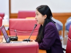 พิธีมอบประกาศนียบัตรแก่ครอบครัวเจ้าภาพ โครงการแลกเปลี่ยนการศ ... Image 134