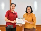 พิธีมอบประกาศนียบัตรแก่ครอบครัวเจ้าภาพ โครงการแลกเปลี่ยนการศ ... Image 68