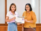 พิธีมอบประกาศนียบัตรแก่ครอบครัวเจ้าภาพ โครงการแลกเปลี่ยนการศ ... Image 77