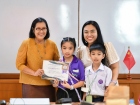 พิธีมอบประกาศนียบัตรแก่ครอบครัวเจ้าภาพ โครงการแลกเปลี่ยนการศ ... Image 82