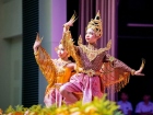 พิธีถวายพระพรชัยมงคล วันเฉลิมพระชนมพรรษา พระบาทสมเด็จพระเจ้า ... Image 207