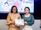พิธีมอบประกาศนียบัตรแก่ครอบครัวเจ้าภาพ โครงการแลกเปลี่ยนการศ ... Image 28