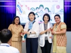 พิธีมอบประกาศนียบัตรแก่ครอบครัวเจ้าภาพ โครงการแลกเปลี่ยนการศ ... Image 41
