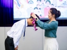 พิธีมอบประกาศนียบัตรแก่ครอบครัวเจ้าภาพ โครงการแลกเปลี่ยนการศ ... Image 46