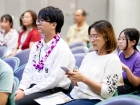 พิธีมอบประกาศนียบัตรแก่ครอบครัวเจ้าภาพ โครงการแลกเปลี่ยนการศ ... Image 121