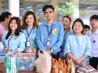 พิธีทำบุญตักบาตรข้าวสารอาหารแห้ง เนื่องในโอกาสวันเฉลิมพระชนม ... Image 6