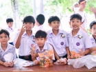 พิธีทำบุญตักบาตรข้าวสารอาหารแห้ง เนื่องในโอกาสวันเฉลิมพระชนม ... Image 42