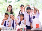 พิธีทำบุญตักบาตรข้าวสารอาหารแห้ง เนื่องในโอกาสวันเฉลิมพระชนม ... Image 54