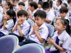 พิธีทำบุญตักบาตรข้าวสารอาหารแห้ง เนื่องในโอกาสวันเฉลิมพระชนม ... Image 239