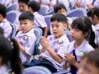 พิธีทำบุญตักบาตรข้าวสารอาหารแห้ง เนื่องในโอกาสวันเฉลิมพระชนม ... Image 260