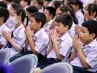 พิธีทำบุญตักบาตรข้าวสารอาหารแห้ง เนื่องในโอกาสวันเฉลิมพระชนม ... Image 264