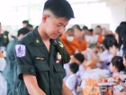 พิธีทำบุญตักบาตรข้าวสารอาหารแห้ง เนื่องในโอกาสวันเฉลิมพระชนม ... Image 168