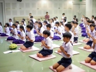 พิธีแสดงตนเป็นพุทธมามกะและการบริหารจิตเจริญปัญญา ระดับชั้นปร ... Image 6