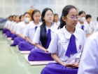 พิธีแสดงตนเป็นพุทธมามกะและการบริหารจิตเจริญปัญญา ระดับชั้นปร ... Image 97