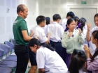 พิธีแสดงตนเป็นพุทธมามกะและการบริหารจิตเจริญปัญญา ระดับชั้นปร ... Image 319