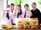 กิจกรรมทำบุญตักบาตรข้าวสารอาหารแห้ง ครั้งที่ 3 ภาคต้น ปีการศ ... Image 55