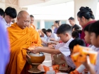 กิจกรรมทำบุญตักบาตรข้าวสารอาหารแห้ง ครั้งที่ 3 ภาคต้น ปีการศ ... Image 135