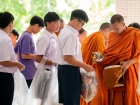 กิจกรรมทำบุญตักบาตรข้าวสารอาหารแห้ง ครั้งที่ 3 ภาคต้น ปีการศ ... Image 158