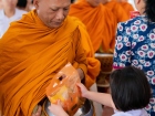 กิจกรรมทำบุญตักบาตรข้าวสารอาหารแห้ง ครั้งที่ 3 ภาคต้น ปีการศ ... Image 1