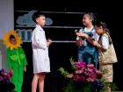 การนำเสนอกิจกรรมหนอนไหม ของนักเรียนระดับชั้นป.3 ปีการศึกษา 2 ... Image 176