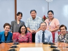 ต้อนรับ International Student Manager and Finance Manager จา ... Image 1